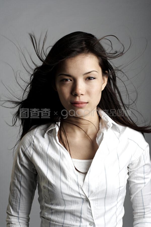 霓虹直播间